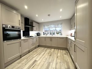 Photo 12- click for photo gallery